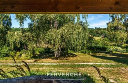 Saint-Prix Casa | Gîte des fleurs - 5 Chalets