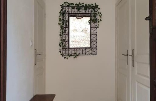 La Cote-Saint-Andre Casa | Gîte des remparts réservation par téléphone laissez vos coordonnées