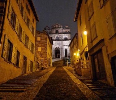 Le Puy-en-Velay Apartamento | Gîte Des Tables - Cathédrale, Cœur historique, Vue