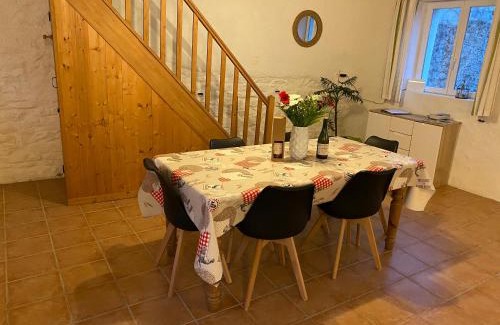 Cretteville Casa | Gîte du Bois Pennier, au calme , à 15 km des plages du Débarquement