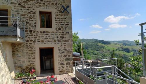 Beaujeu Casa | Gîte Du Château Saint-jean