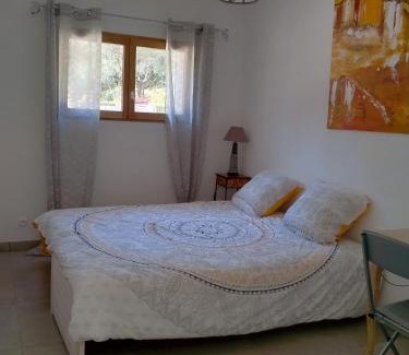 Saint-Chamas Casa | Gîte du domaine de l'Arbre de Vie