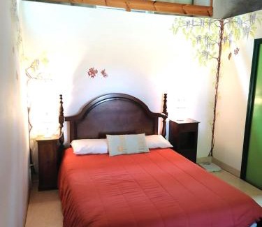 Montlieu la Garde Casa | Gîte du grand Chêne