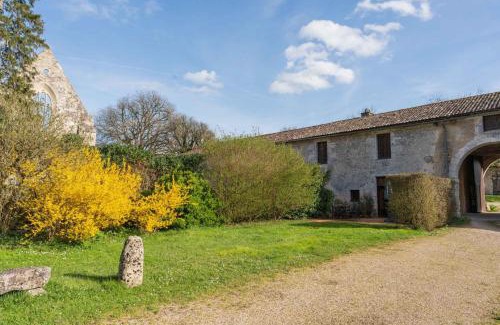 Beruges Casa | Gîte du Pin - Abbaye Béruges