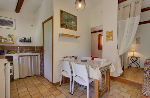 Mirabel-aux-Baronnies Chalet De Esquí | Gîte Eden, aux Mirabelles, piscine commune
