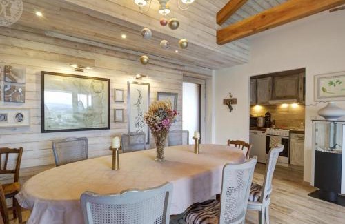 Champoly Casa | Gîte en bois avec piscine naturelle, 3 chambres avec terrasses privatives - FR-1-496-258
