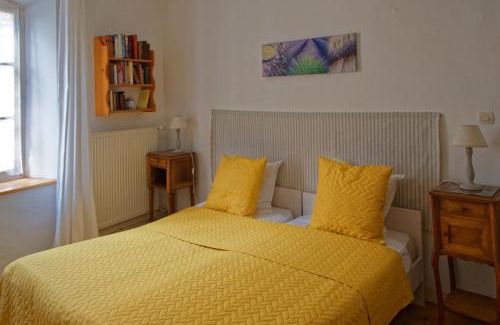 Montolieu Casa | Gîte entre 2 rives