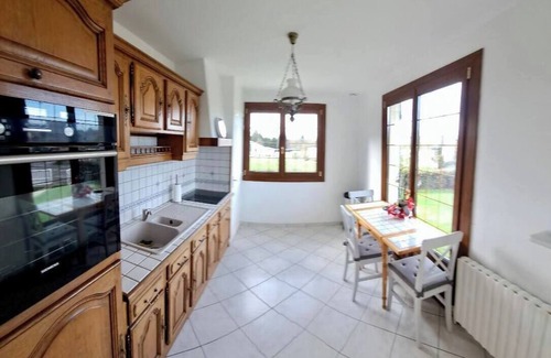 Embreville Casa | Gîte entre Mer et Vallée in Embreville