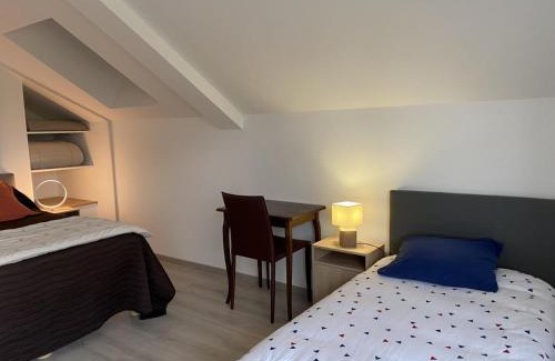Sauvagny Casa | Gîte familial à la ferme avec terrasse - chevaux, poneys, proche Montluçon et thermes Néris les Bains - FR-1-489-430