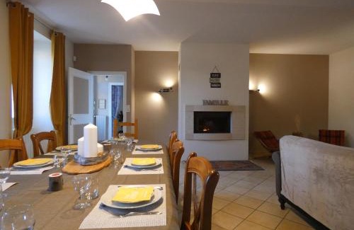 Boisgasson Casa | Gîte familial à Vald'Yerre : détente, jeux et charme rural pour 8 personnes - FR-1-581-120