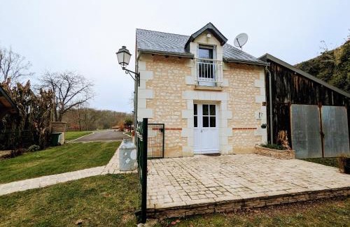 Faverolles Casa | Gîte familial avec piscine chauffée, terrain de sport et proximité ZooParc de Beauval et Valençay - FR-1-591-567