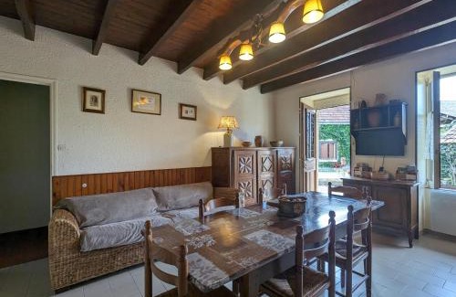 Nohant-Vic Casa | Gîte familial près de Nohant avec jardin, cheminée, garage et WIFI gratuit - FR-1-591-94