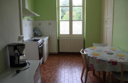 Sarge-sur-Braye Casa | Gîte familial spacieux, idéal pour nature et randonnées - 3 chambres, jardin clos, équipement complet - FR-1-491-385