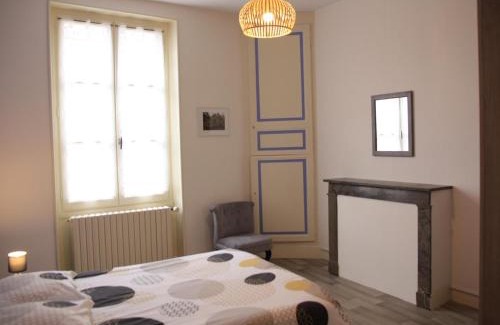 Sarge-sur-Braye Casa | Gîte familial spacieux, idéal pour nature et randonnées - 3 chambres, jardin clos, équipement complet - FR-1-491-385