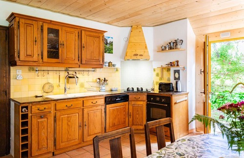 Boussenac Casa | Gîte for 8 People in Ariège