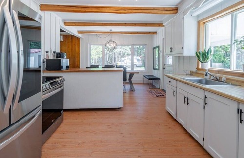 Fossambault-sur-le-Lac Chalet De Esquí | CHALET FOSSAMBAULT SPA