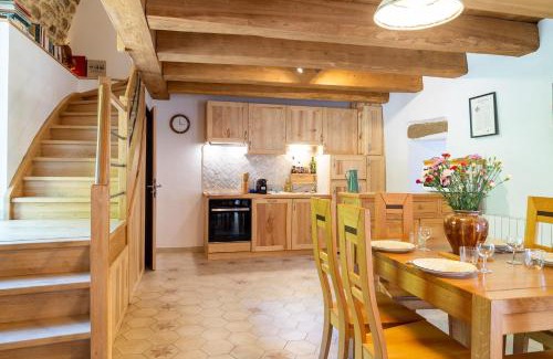 Les Bondons Casa | Gîte Gîte Chemin des Menhirs 4/6 personnes