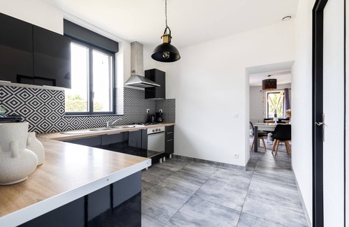Ladaux Casa | Casa rural 'Le Gite' con terraza privada, jardín privado y Wi-Fi