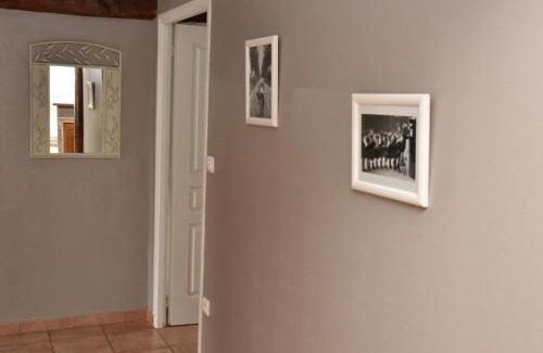 Cressanges Casa | Gîte indépendant avec piscine, grande terrasse, jardin, barbecue, proche St Pourçain/Sioule et Souvigny - FR-1-489-78