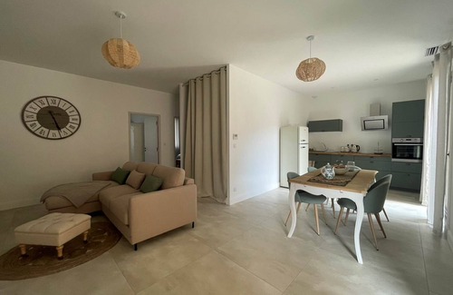 La Magdelaine-sur-Tarn Casa | Gîte Ingres Avec SPA AU Chateau DE LA Busquette