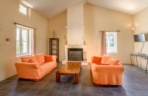 Cherves-Richemont Casa | Gîte Iris in Cognac country.