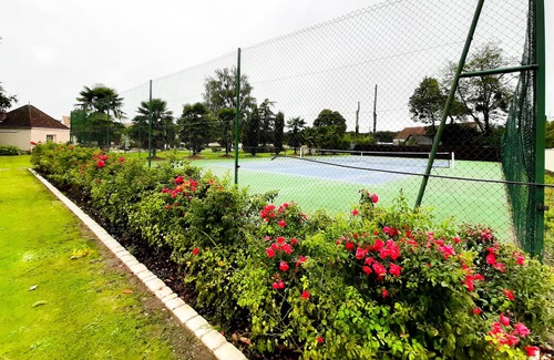 Amboise Chalet De Esquí | Gîte L'Aître des Cloiseaux - #Pool #Tennis