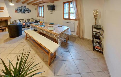 Saint-Vert Casa | Gîte L'abri O'vertgnia Shelter
