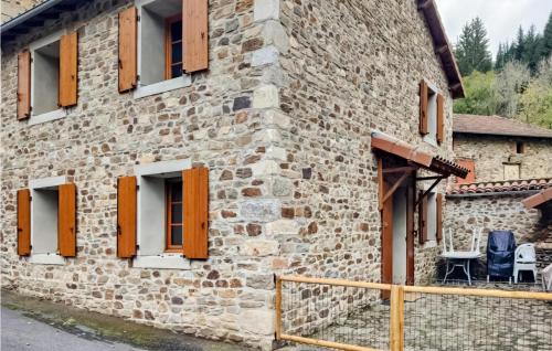 Saint-Vert Casa | Gîte L'abri O'vertgnia Shelter