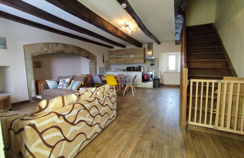 Castelnau-de-Mandailles Casa | Gîte L'oustalet 6 Personnes