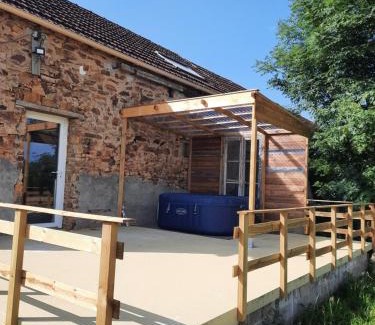 Feusines Casa | Gîte 'La BelleVue'