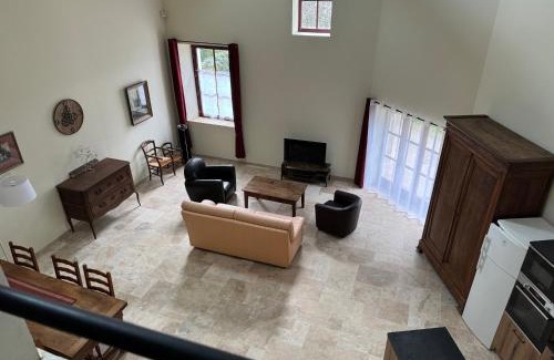 Perreuse Apartamento | Gîte La Maison des Poètes de 1 à 6 personnes à Treigny Perreuse
