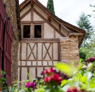 Bor-et-Bar Casa | Gîte La Maisonnette La Petite Joulinie