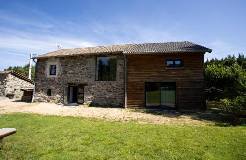 Yssingeaux Casa | Gîte la Pervenchère