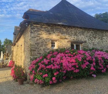 Gennes-sur-Glaize Cama Y Desayuno | Gîte la Petite Gilardière