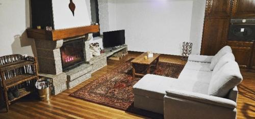 Ferrieres-sur-Sichon Casa | Gîte La Pommerie