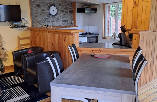 La Boussac Casa | Gîte Le Chalet, La Boussac Entre Saint-malo et le Mont-st-michel
