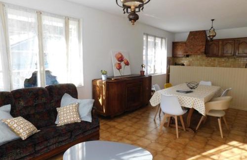 Arcens Apartamento | Gîte Le Gravier en haut de Villa proche de la Dolce Via