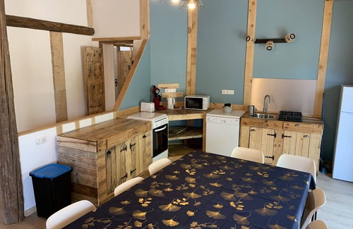 Saint-Alban-sous-Sampzon Casa | Gîte "Le Mûrier" Mas les Teyssiers in Grospierres
