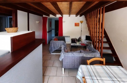 Moirax Casa | PETITE MAISON A MOIRAX LGM417