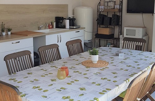 Lezignan-la-Cebe Casa | Gîte Le Pigeonnier aire acondicionado nuevo