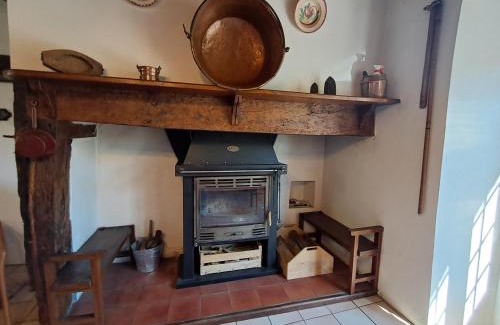 Monceaux-sur-Dordogne Casa | gîte Le Pressoir