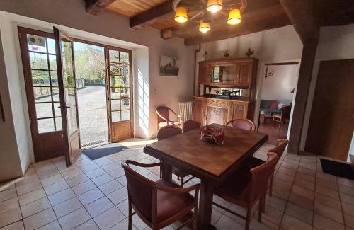 Monceaux-sur-Dordogne Casa | gîte Le Pressoir