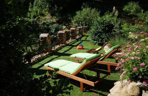 Saint-Julien-du-Gua Casa | Gîte * "le refuge des fées"