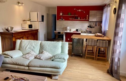 Le Collet-de-Deze Apartamento | Gîte le Tour 45 m2 Cévennes Lozère