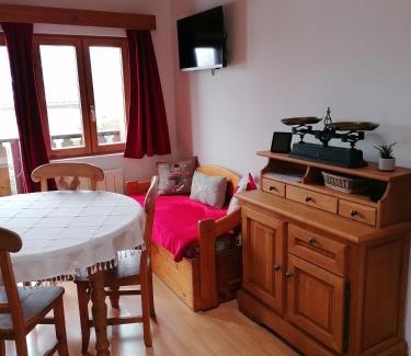 Le Sappey-en-Chartreuse Apartamento | Gîte Le Wallis
