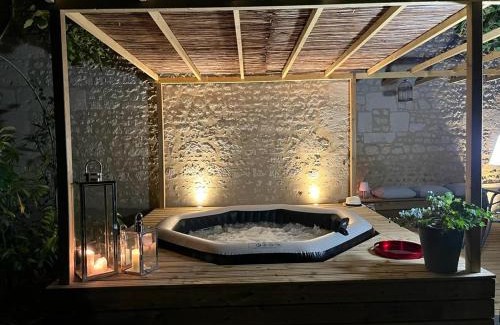 Sainte-Maure-de-Touraine Casa | Gîte Les Raudières 3 étoiles - Piscine et Spa
