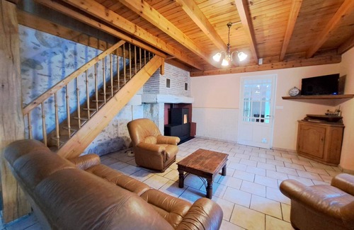 Saint-Pierre-de-Buzet Otro | Gîte "Les Glycines