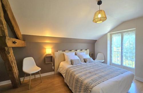 Comberanche-et-Epeluche Casa | Gîte lumineux avec jardin clos et parking - FR-1-616-495