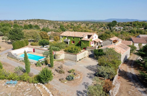Joyeuse Cabaña | Mas Ardéchois le MAGNAN *** piscina climatizada