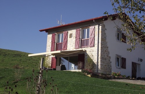 Bearn-Basque Country Casa | Casa vasca 4 **** para 4 personas, a 2 km de un pueblo protegido